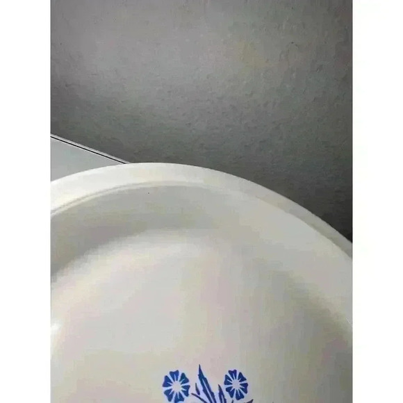 VINTAGE P 309 CORNING WARE PIE PLATES, 9" x 1-1/4" BLUE CORNFLOWER - Picture 3 of 9